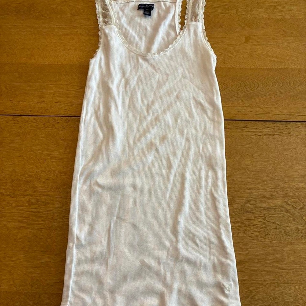 Vintage Y2K American Eagle White Ribbed Lace Trim Tank Top Coquette